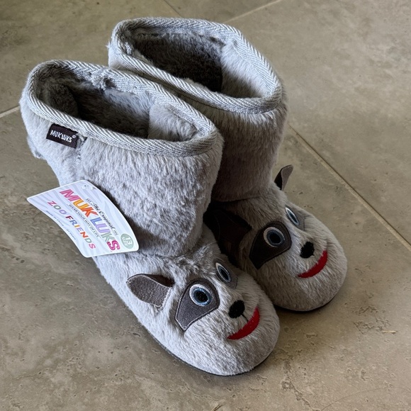 Muk Luks Raccoon Zoo Friends Boots - Picture 1 of 5